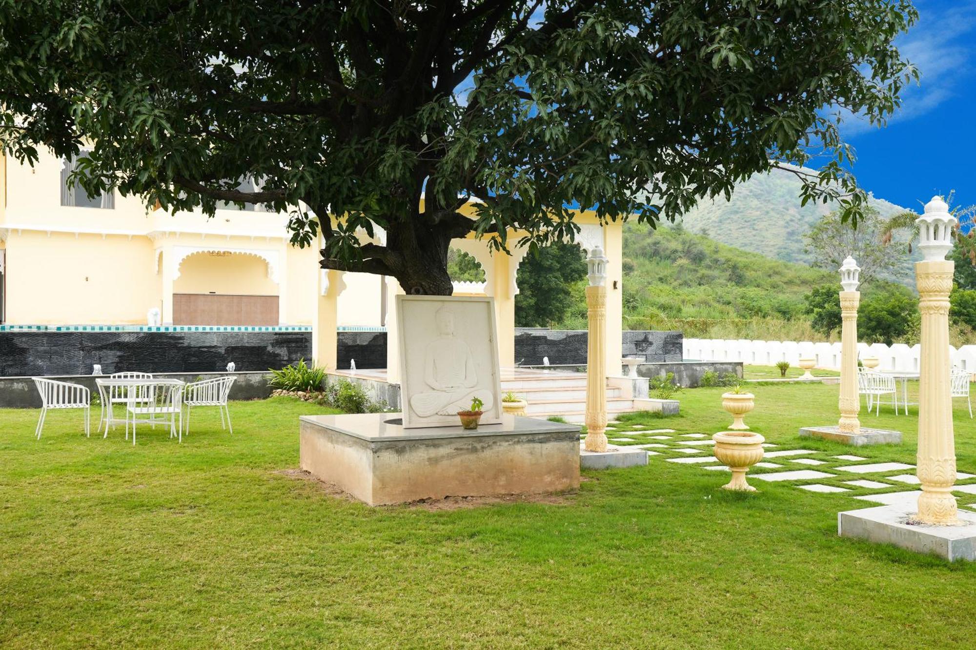 Maangarh Resorts Udaipur Luaran gambar